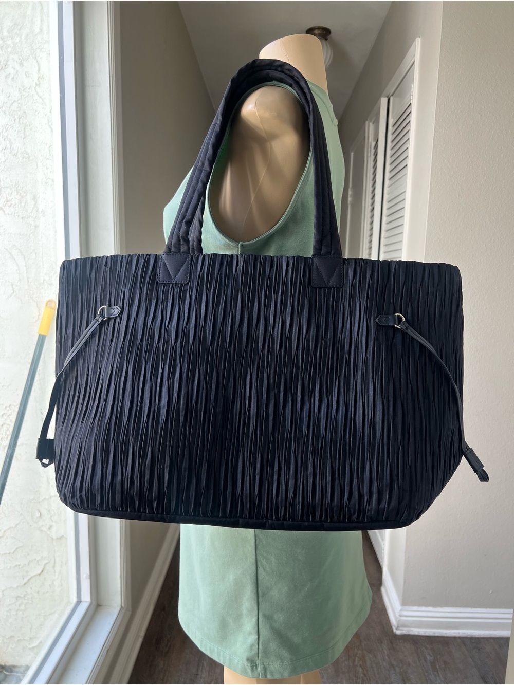 Victoria's Secret Black Textured Ruched Tote - Picture 2 of 5